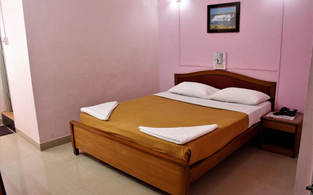 Отель Margao Residency Экстерьер фото